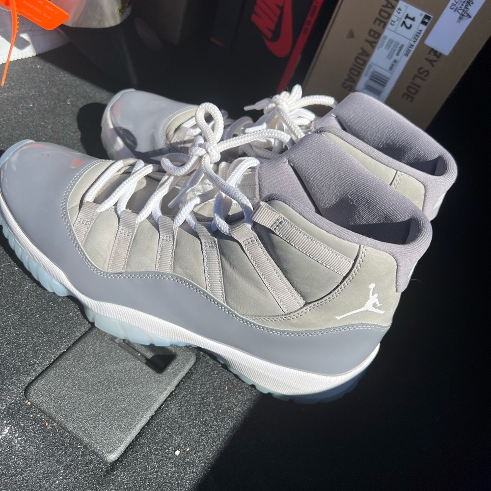 Jordan 11 cool grey